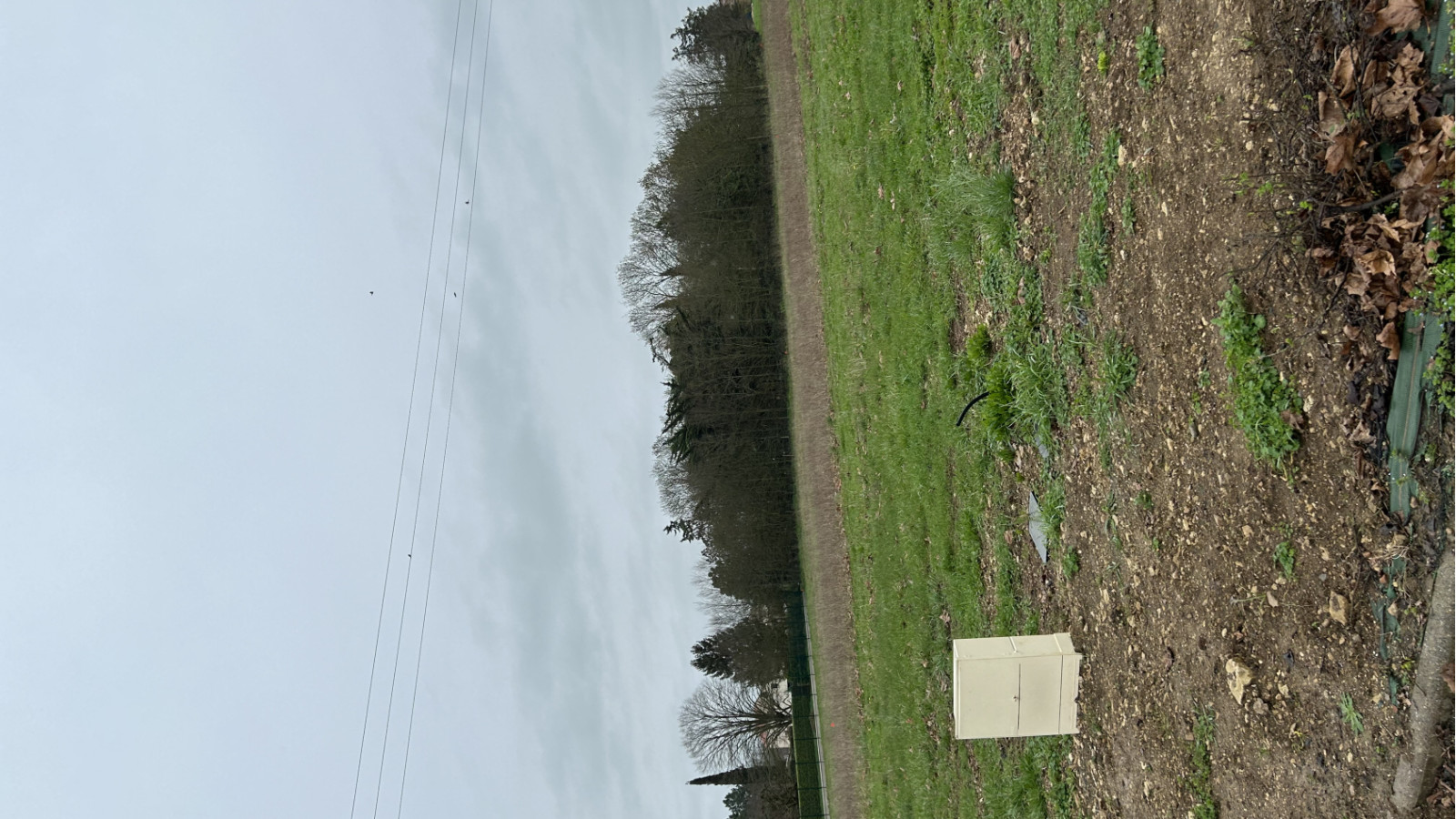 Terrain constructible de 353m2 à Les Achards