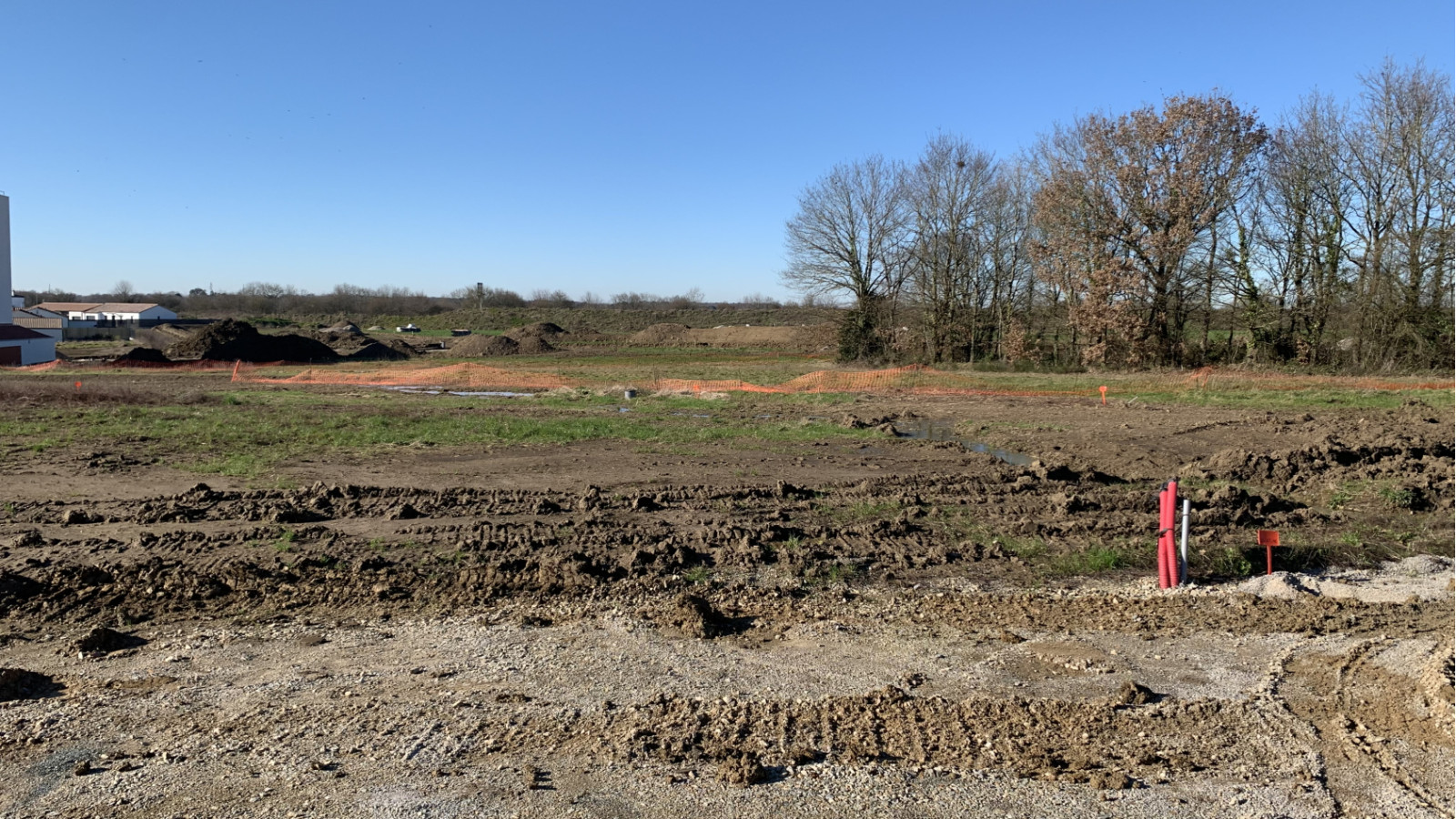 Terrain constructible de 349m2 à Venansault