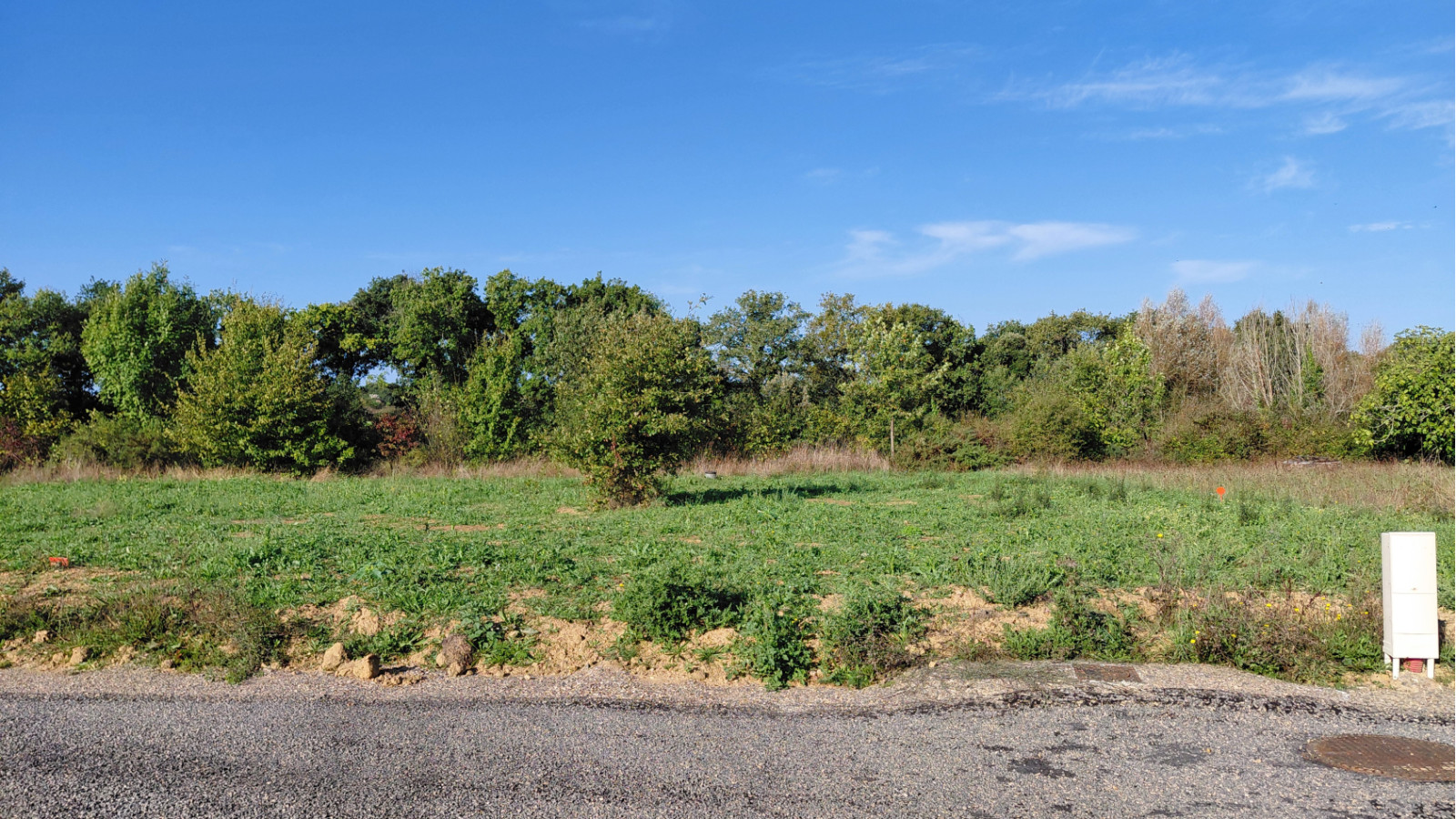 Terrain constructible de 470m2 à Angles