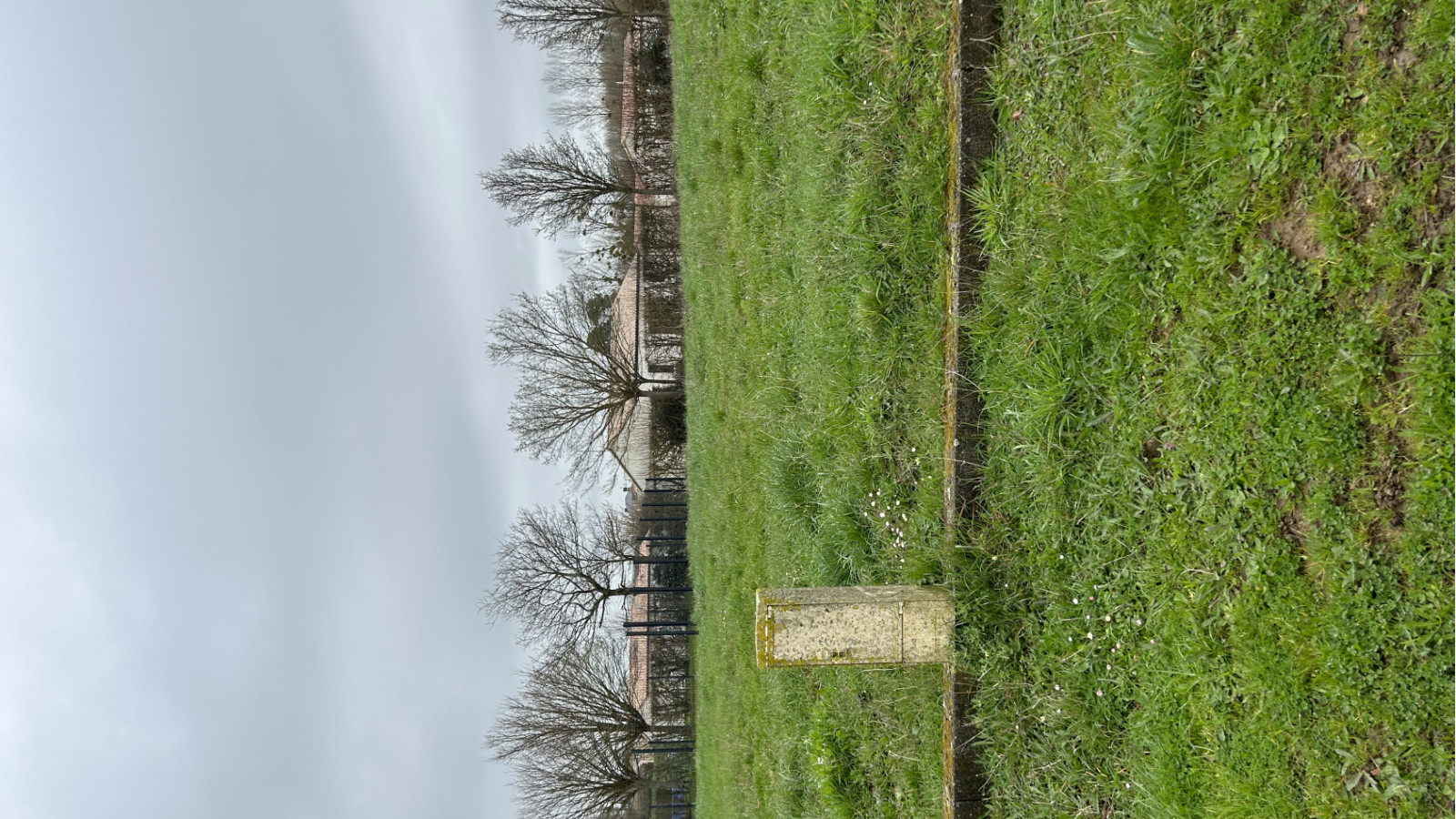 Terrain constructible de 585m2 à La Roche-sur-Yon
