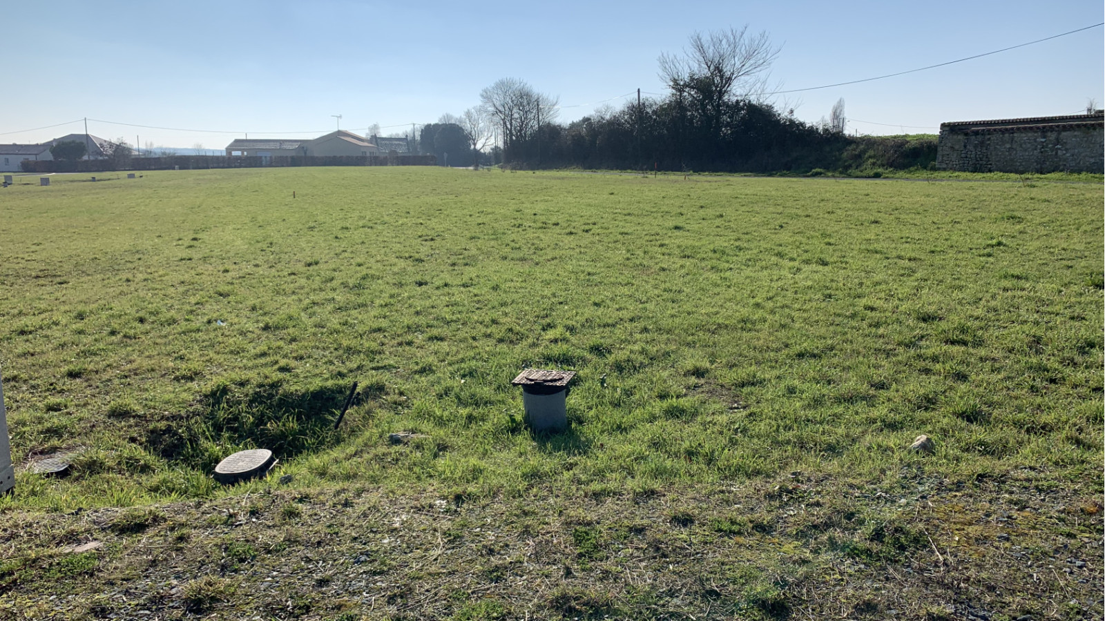 Terrain constructible de 405m2 à Palluau