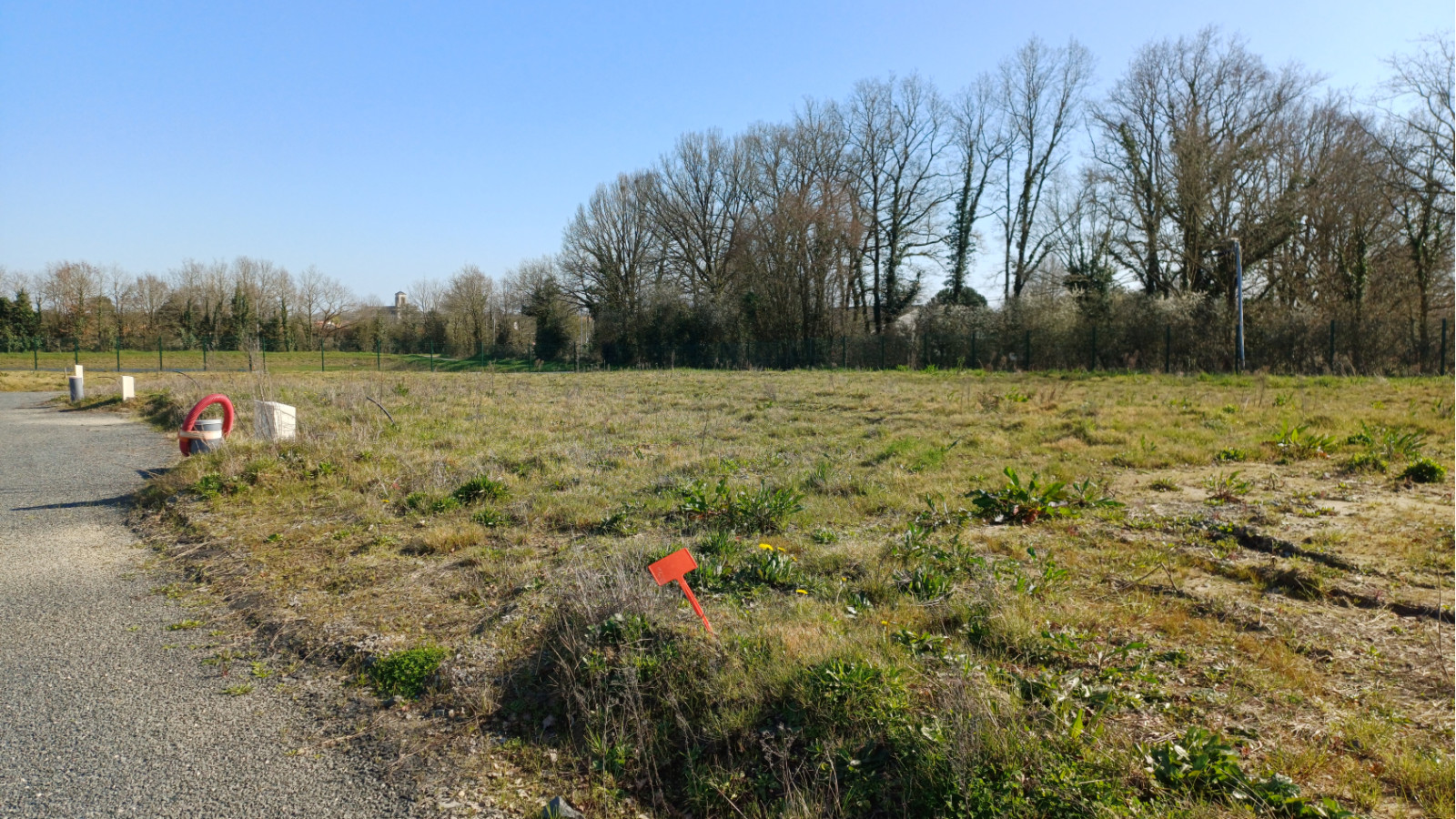 Terrain constructible de 364m2 à Notre-Dame-de-Riez