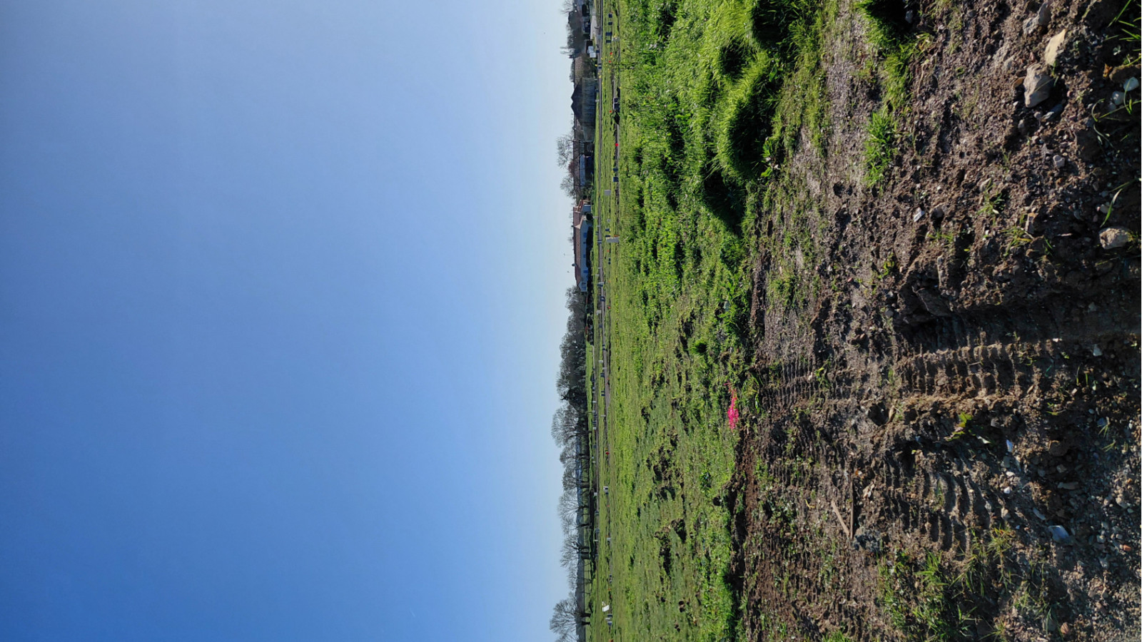 Terrain constructible de 343m2 à Longeville-sur-Mer