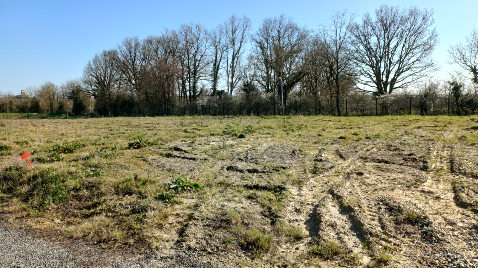 Terrain constructible de 273m2 à Givrand