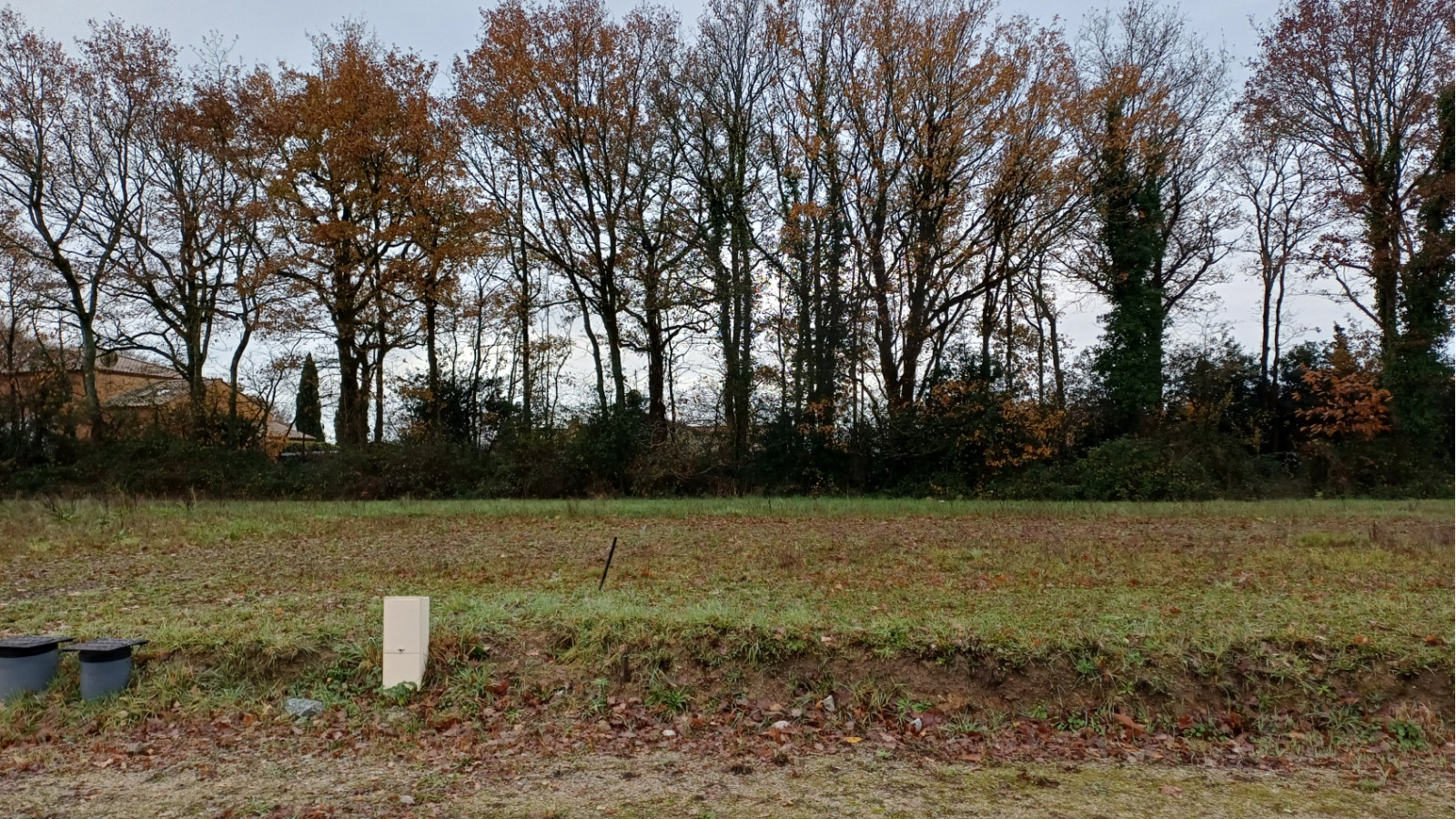 Terrain constructible de 537m2 à Sainte-Foy