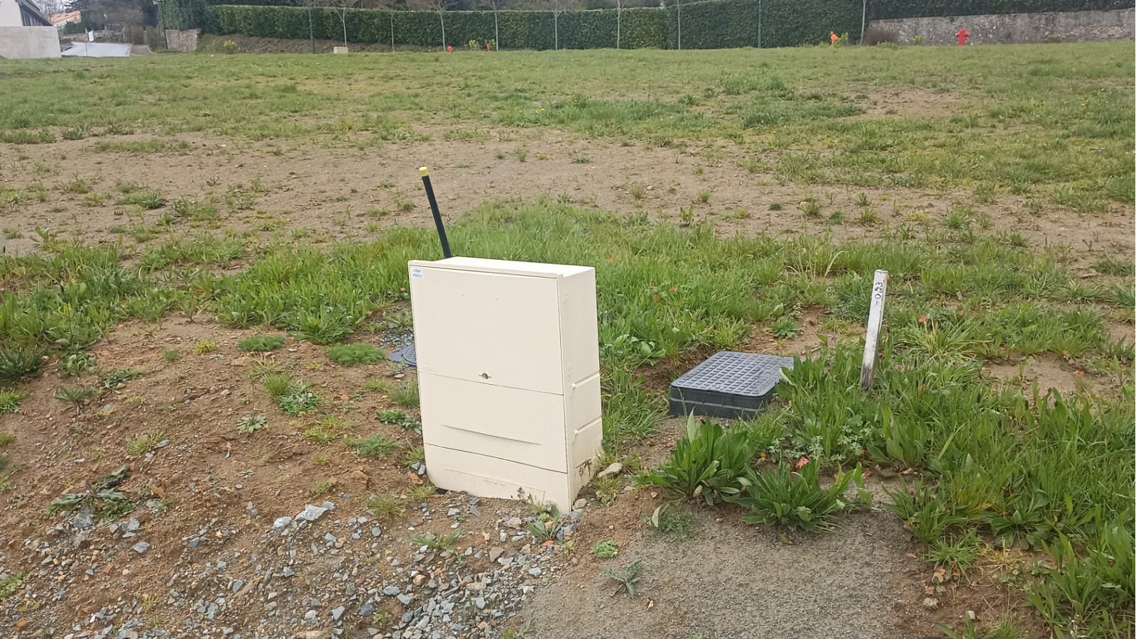 Terrain constructible de 297m2 à Sainte-Hermine