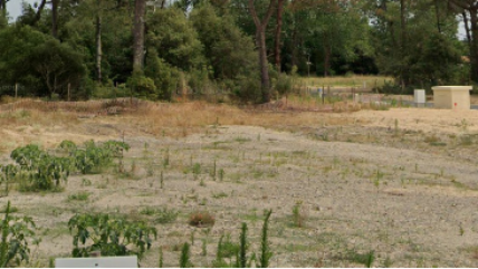 Terrain constructible de 725m2 à Les Achards