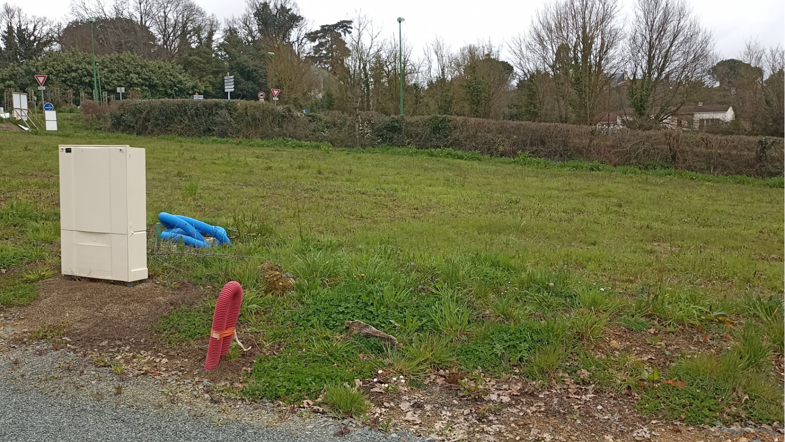 Terrain constructible de 466m2 à Sainte-Cécile
