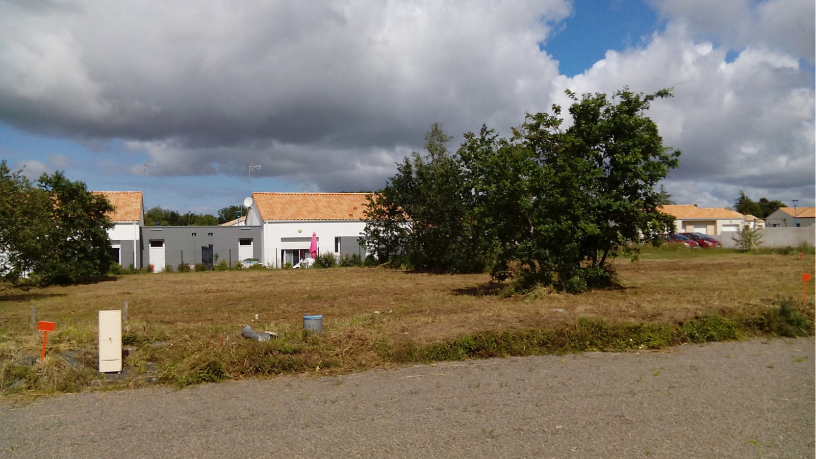 Terrain constructible de 347m2 à Angles