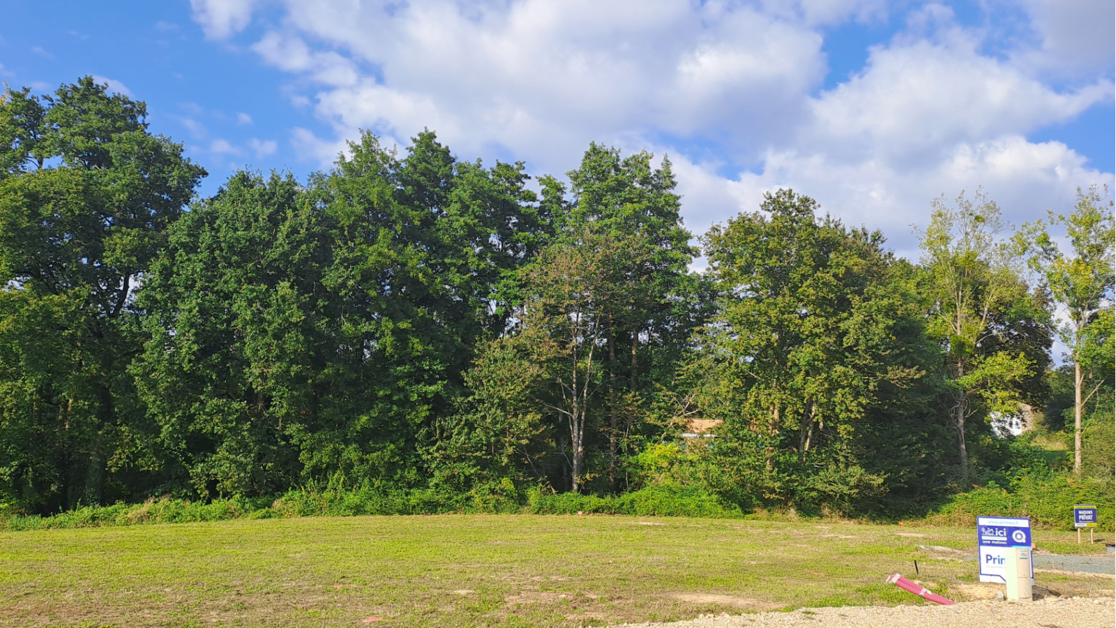 Terrain constructible de 409m2 à Talmont-Saint-Hilaire