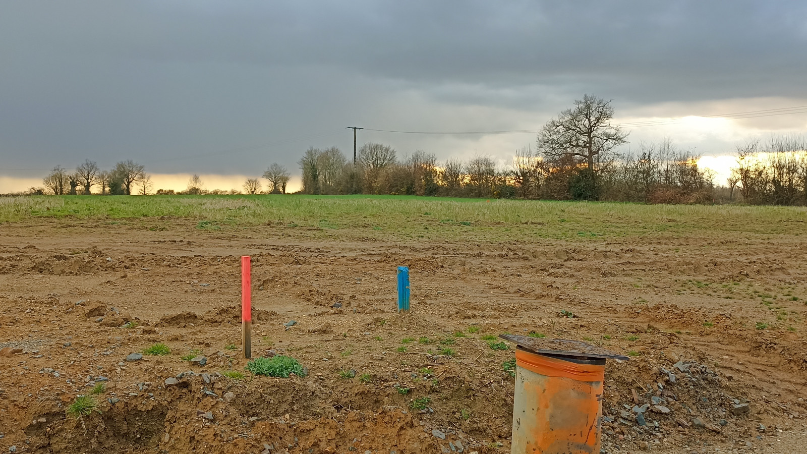 Terrain constructible de 500m2 à Fougeré