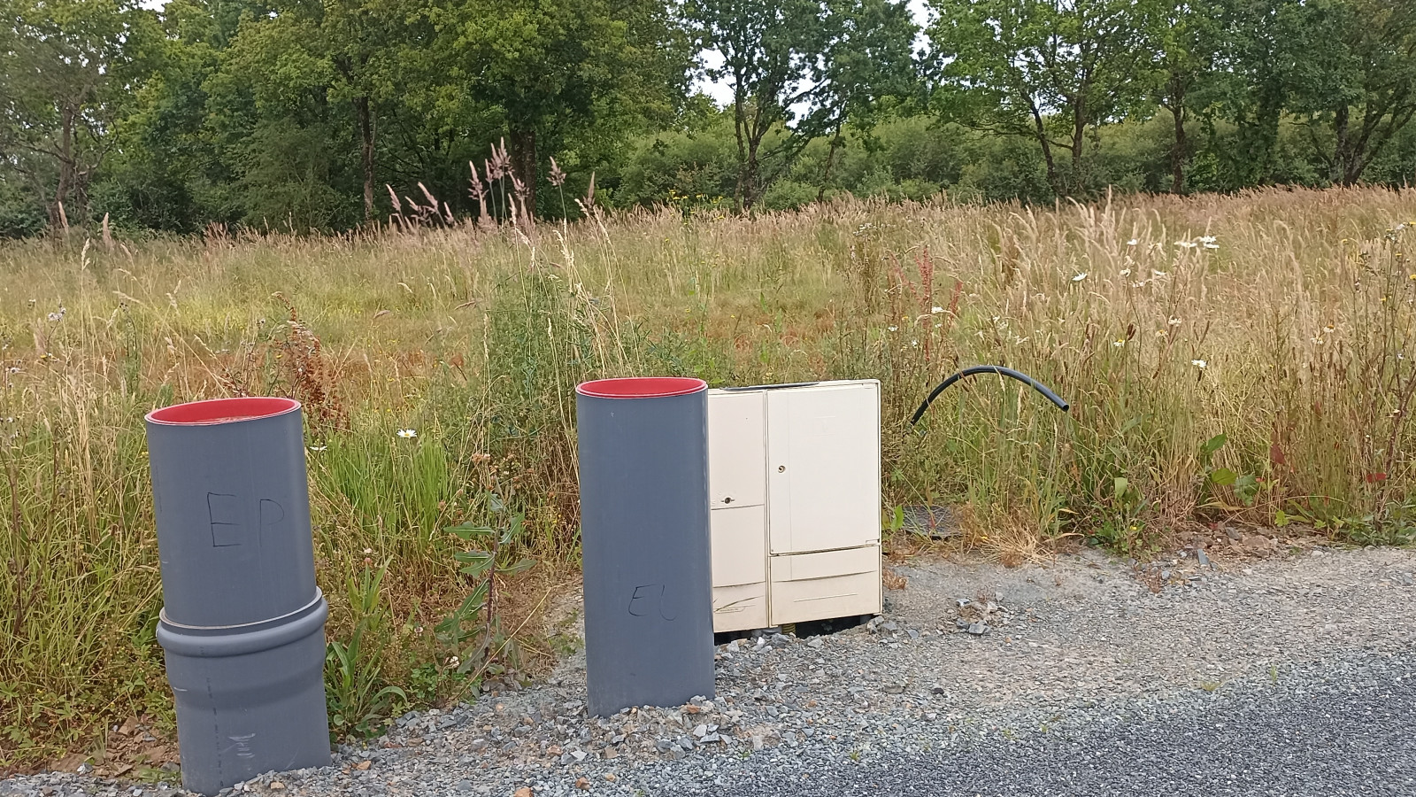 Terrain constructible de 383m2 à Mareuil-sur-Lay-Dissais