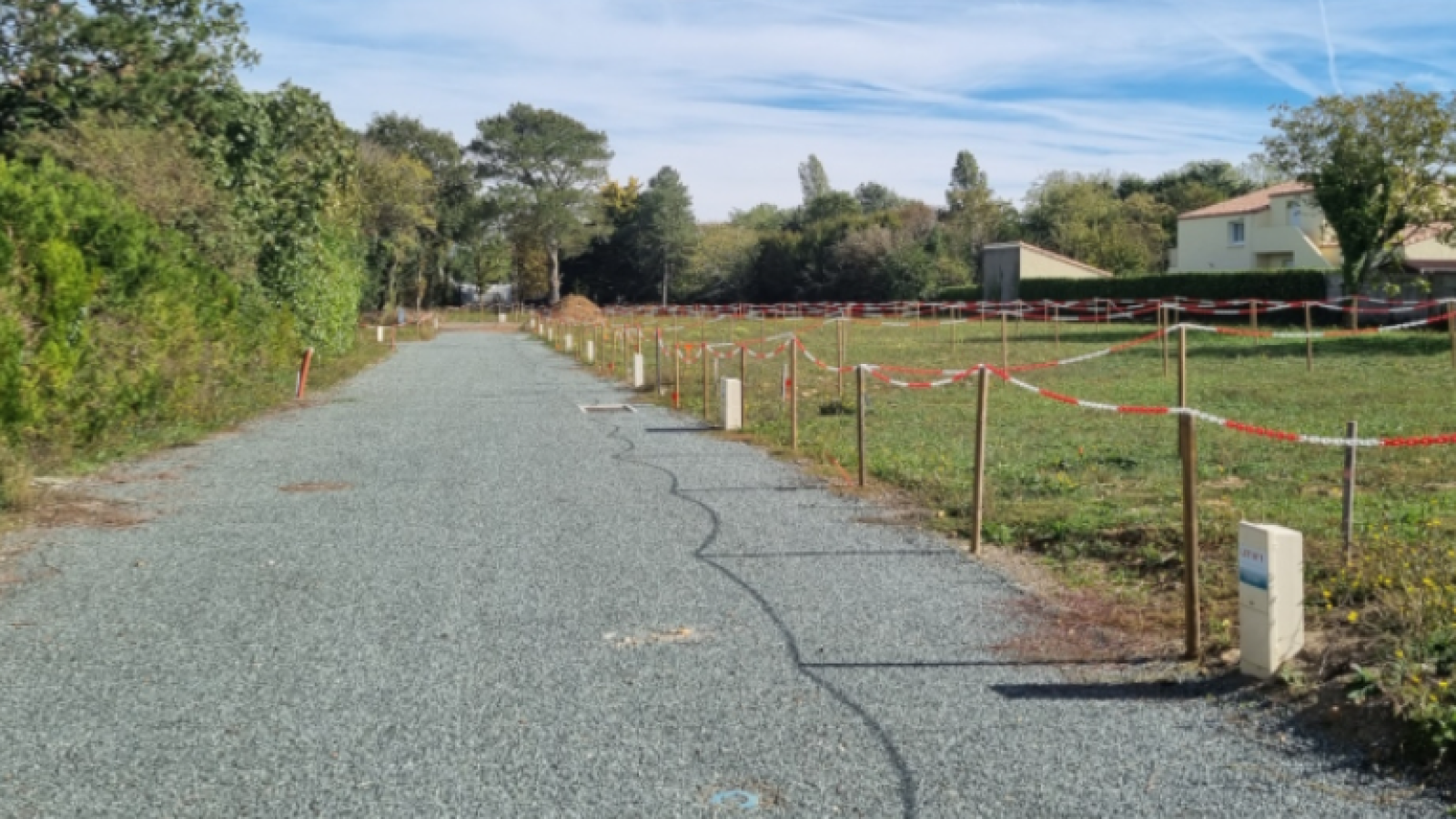 Terrain constructible de 347m2 à Angles